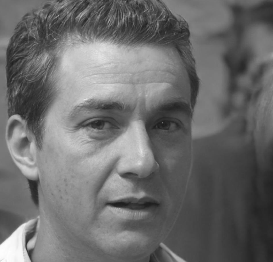 Portret Valeriu Straton